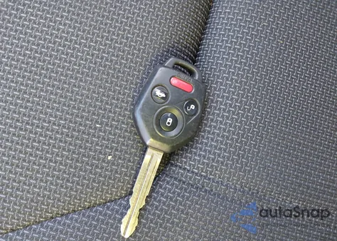 2018 Subaru Impreza 2.0I z USA, uszkodzony, nr VIN 4S3GTAA6XJ3704463